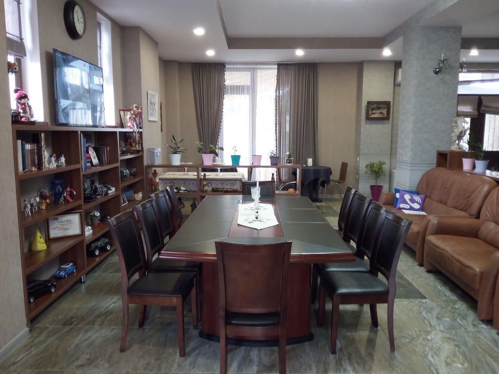 Hotel Salmer Tbilisi Zewnętrze zdjęcie