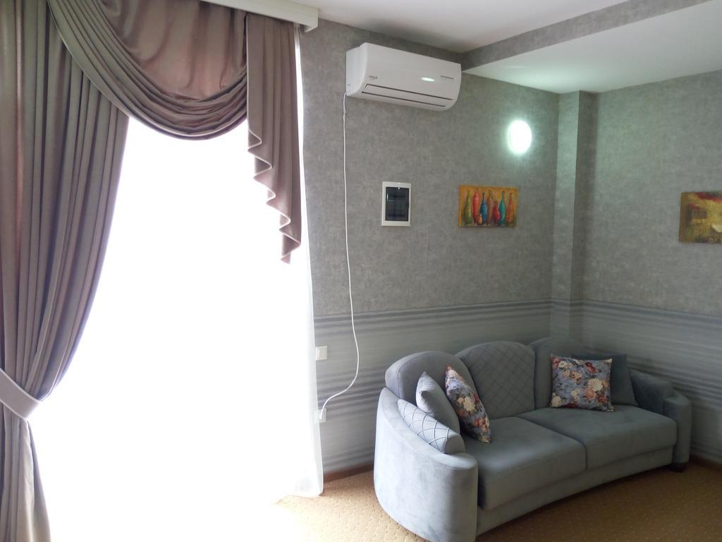 Hotel Salmer Tbilisi Zewnętrze zdjęcie